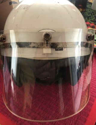 Vintage Bell Usa R - T Motorcycle Helmet Size 7 1/8 White Rt R/t 6/76