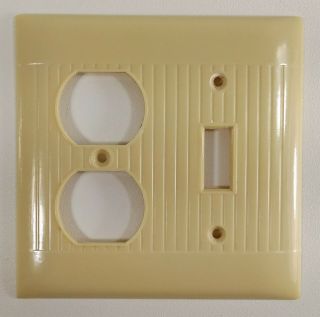 Sierra Electric Cover Plate Light Switch Outlet Plug In Ribbed D - 18 Vintage