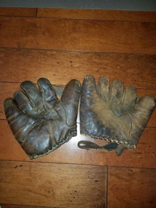 Two Antique Draper Maynard D&M Baseball gloves 2