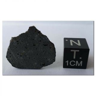 Lunar Meteorite Slice 0.  45g Not Classified - 7h70