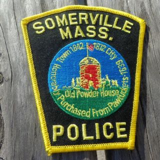 Somerville Ma Massachusetts 4.  25 " Police Patch