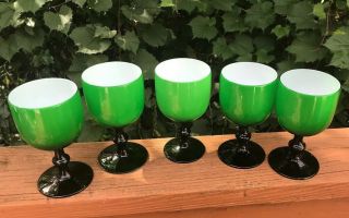 5 Vintage Carlo Moretti Empoli Murano Italy Green & White Cased Glass Goblet 6”