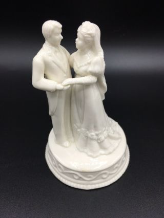 Vintage Porcelain Bride And Groom Cake Topper By Russ - Berrie