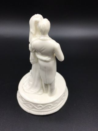 Vintage Porcelain Bride And Groom Cake Topper By Russ - Berrie 2