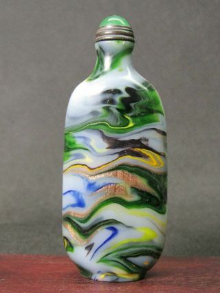 Chinese Handwork Carved Peking Art Glass Snuff Bottle