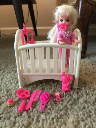 Vintage Barbie Baby Sister Kelly With Crib And Accessories