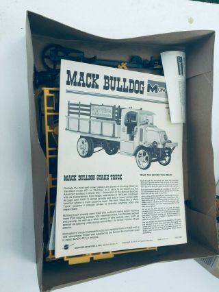 Monogram MACK BULLDOG Stake Truck 4