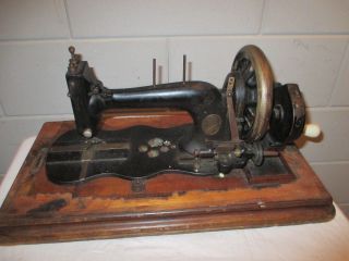 Antique Hengstenberg Silberg Hamburg Sewing Machine For Display Or Restoration