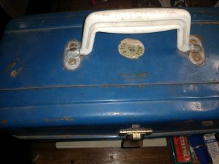 Vintage Metal Tackle Box Full Of Old Fishing Lures & Reel 7