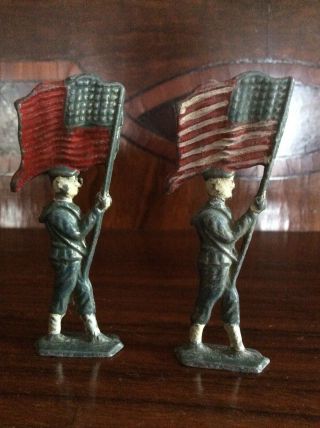 Antique Vintage Mini Military Toy Marching Soldiers Lead/Cast/Metal Figures 2