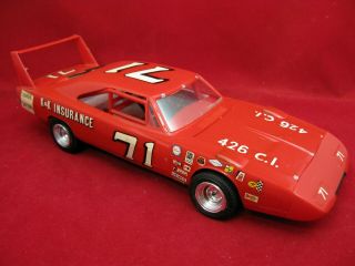 Vintage Mpc 1:25 1970 Dodge Charger Daytona Bobby Isaac K&k Built Model Car Race