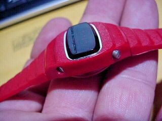 1970 Vintage Red Ladies Texas Instruments Red Led Watch 600 Series