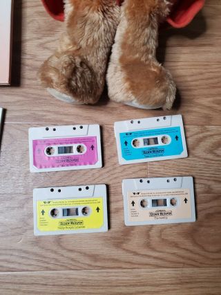 Vtg 1985 Teddy Ruxpin Toy Stuffed Animal Bear Worlds Of Wonder Books / Cassettes 6