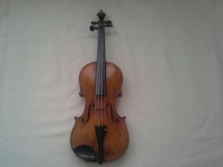 Antuque Violin 4/4 Czechoslovakia