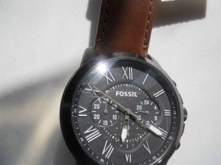 Fossil Mens Chronograph Brown Leather Band Analog,  Quartz & Battery Watch.  Fs - 4885