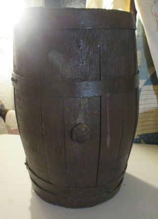 Vintage Antique Primitive Wooden Metal Strap Powder Keg Beer Whiskey Barrel 17 "