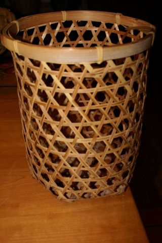 Vintage Wicker Trash Basket Light Delicate 11.  5 " Hx 9 " D