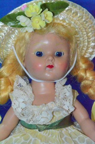 Vintage 8 " Vogue Ginny Doll In Tagged Outfit Slw Pl