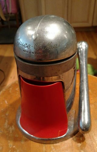 Antique Juice - O - Mat Tilt Top Retro Kitchen Juicer