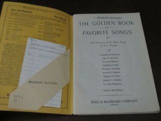 Antique 1946 Songbook THE GOLDEN BOOK OF FAVORITE SONGS Hall & McCreary Chicago 3