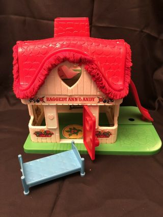 1977 Knickerbocker Toy Co.  Raggedy Ann & Andy House Vintage Dollhouse Play W/bed 2