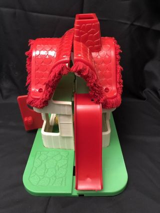 1977 Knickerbocker Toy Co.  Raggedy Ann & Andy House Vintage Dollhouse Play W/bed 4