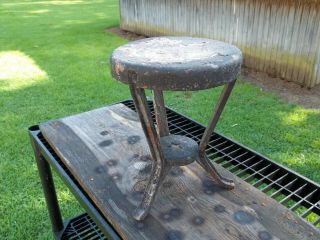 Old 3 Leg Metal Cow Milking Stool With Cut Out Star Graphics Shabby Paint 12 "