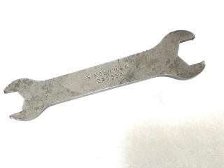 Vintage Antique Singer 225554 Sewing Machine Wrench Tool Usa