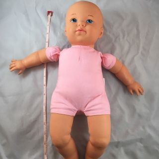 Vintage Lovable Baby Doll Mattel 1991 4