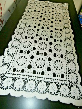 Vintage White Cotton Floral Lace Table Runner 24 " X 12 "