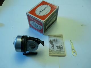 Vintage Shakespeare Push - Button Wondercast Fishing Reel 1797 W/original Box
