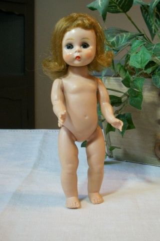 Vintage Madame Alexander kin SLW Wendy doll - blush cheeks - marked ALEX 2