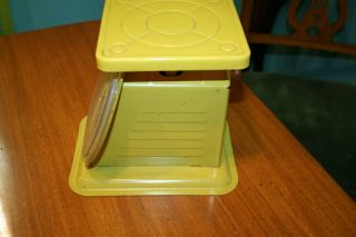 VINTAGE YELLOW Metal AMERICAN FAMILY KITCHEN CANNING FOOD SCALE 25 LBS 3