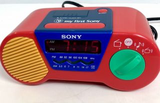 Vintage Sony Alarm Clock Am/fm Radio My First Sony Icf - C6000 - Red