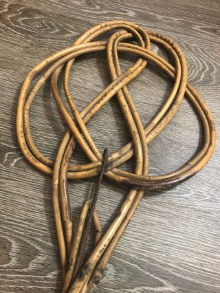 Boho Vintage Wooden Wicker Willow Knot Rug Beater Carpet Swatter Rust Antique 3