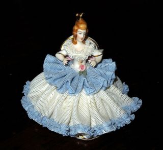 Dresden Germany Porcelain Lace Figurine Seated Lady Vintage/antique 3.  5 " H