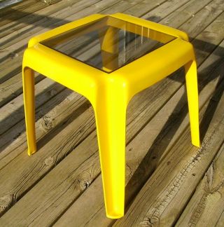 Mid Century Syroco End Stacking Parson Table Smoked Glass Top Painted Yellow Htf