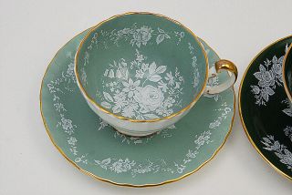 Gorgeous 4 Pc Aynsley Tea Cups & Saucers