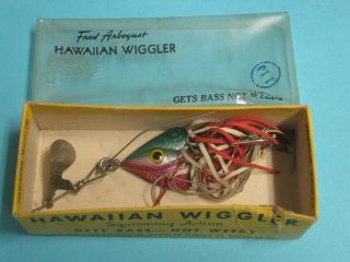 VINTAGE 1950s - 60s Fred Arbogast Lure Co.  2 HAWAIIAN WIGGLER FISHING 2