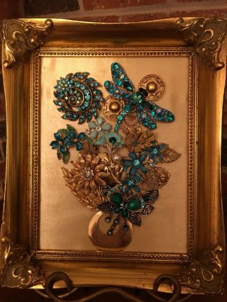 Vintage Jewelry Framed Art Designed Into Christmas Tree’s,  Angels,  Floral,  Etc. 4