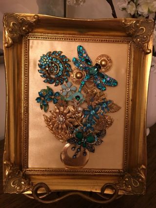 Vintage Jewelry Framed Art Designed Into Christmas Tree’s,  Angels,  Floral,  Etc. 6