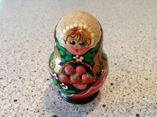 Vintage Hand - Painted Russian Wooden Nesting Dolls " Matreshka " 5 Piece Set