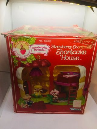 Vintage Strawberry Shortcake House Kenner