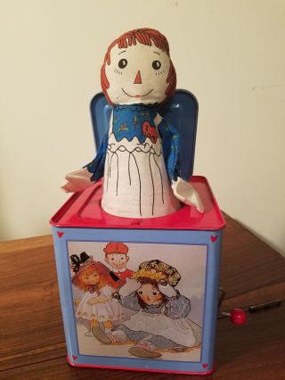 Vintage Schylling Simon & Schuster,  Inc.  Raggedy Anne & Andy Jack - In - The - Box