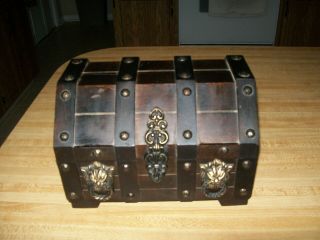 Vintiquewise Wooden Pirate Treasure Chest Lion Rings Lockable Box Storage