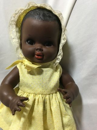 Vintage 1972 African American Baby Doll Shindana Toy Co 12 1/2” Molded Hair