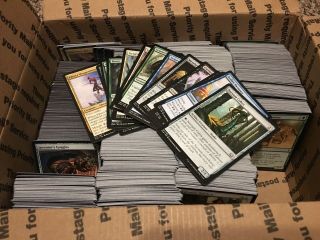 Wizards Of The Coast Over 1000 - Magic: The Gathering Mixed Cards Box