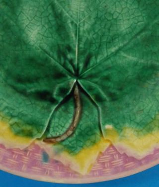 Antique GS&H Etruscan Majolica Plate Green Leaf Over Basket Weave 9 