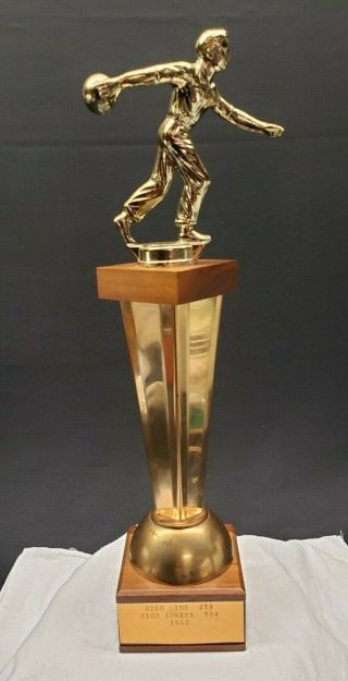 Vintage Bowling Trophy 1962 Metal Figural And Column With Wood Base