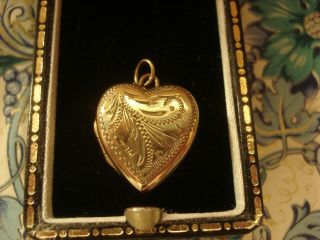 Very Pretty & Fine Antique Art Deco: Rolled Gold Heart Shaped Opening Locket 2